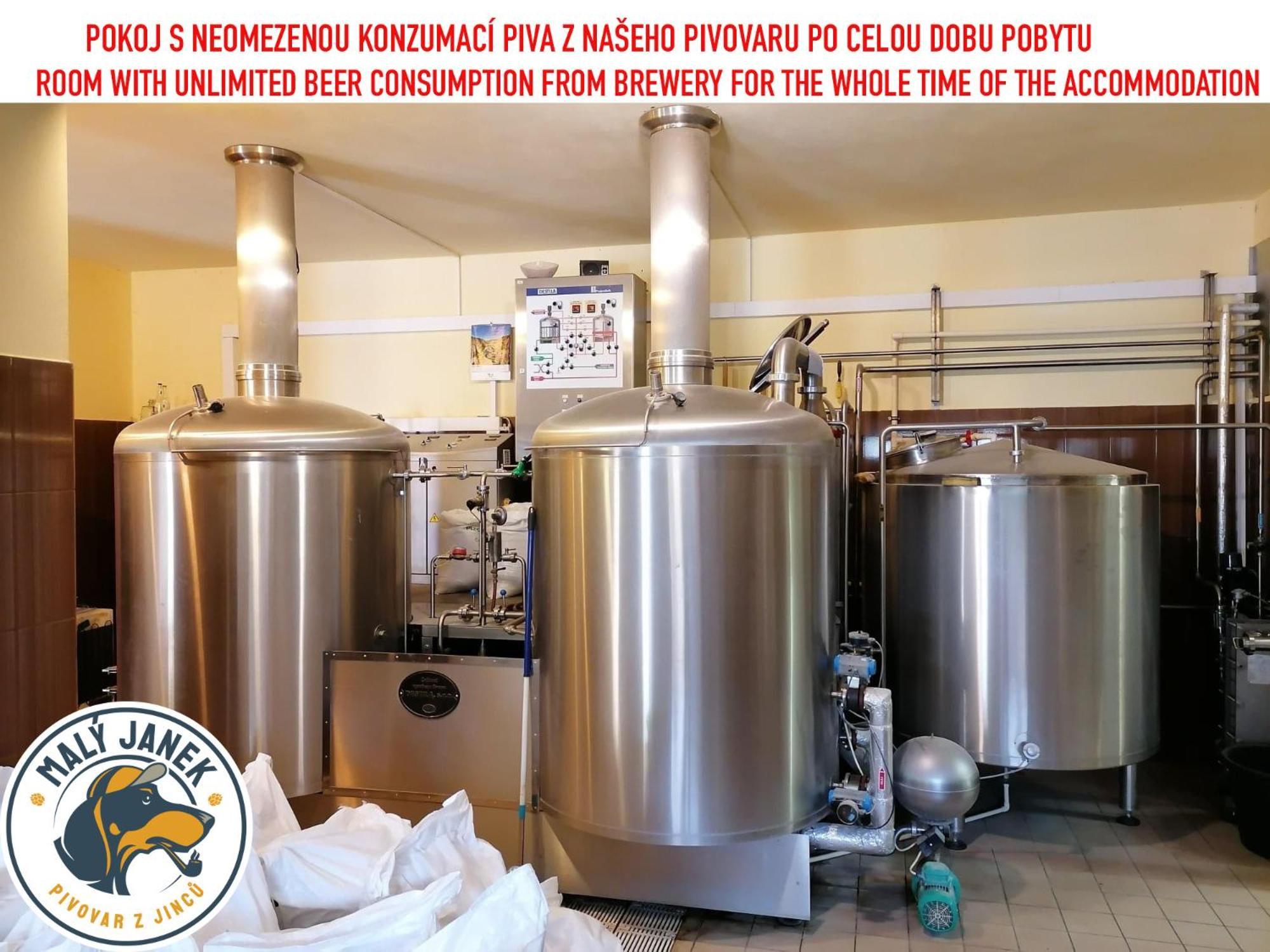 Penzion Eska S Pivovarem Mj Jince Экстерьер фото