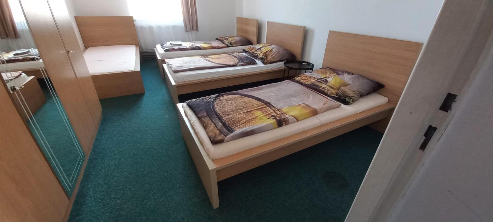 Penzion Eska S Pivovarem Mj Jince Экстерьер фото